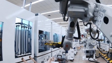 XPT蔚來(lái)驅(qū)動(dòng)科技 以全塑先進(jìn)制造與智能網(wǎng)聯(lián)技術(shù)，驅(qū)動(dòng)新能源未來(lái)